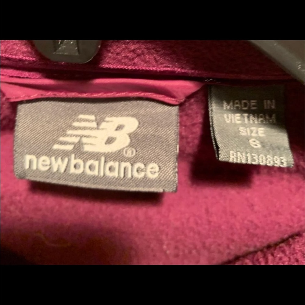 New Balance Jacket - Picture 2 of 2